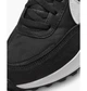 Кроссовки женские Nike Waffle Debut 36.5 Черно-белый DH9523-002 - изображение 2