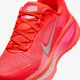 Кросівки жіночі Nike Wmns Vomero 18 Bright Crimson / Hyper Pink 37.5 HM6804-603 - зображення 7