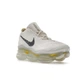 Кросівки жіночі Nike Air Max Scorpion Flyknit 40.5 Білий DJ4702-001 - зображення 2