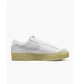 Кроссовки женские Nike Blazer Low Platform 38 Белый DJ0292-109 - изображение 4