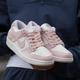 Кросівки Nike SB Dunk Low Sail Pink 38 - изображение 9