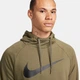 Худи мужское Nike M Dri-Fit Hdie Po Swsh 2XL Оливковый CZ2425-222 - изображение 3