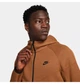 Брюки мужские Nike M Tch Flc Jggr L Світло-коричневий FB8002-281 - изображение 2
