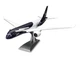 Подарунковий набір 1:144 Airbus A350-900 - 100 років Lufthansa Revell 05612 - зображення 3