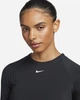 Спортивний топ жіночий Nike Nike Pro Df 365 Crop Ls S Чорний FV5484-494 - зображення 4