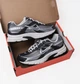 Кросівки чоловічі Nike Initiator 42.5 Срібний IB3083-001 - зображення 2