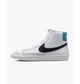 Кросівки чоловічі Nike Blazer Mid 77 Vntg 41 Білий BQ6806-121 - зображення 2
