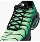Кроссовки мужские Nike Air Max Plus Green 41 Зеленый DM0032-301 - изображение 7