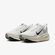 Кросівки чоловічі Nike Vomero 18 Coconut Milk 41 Кремовий HM6803-101 - зображення 8