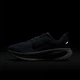 Кросівки чоловічі Nike Vomero 18 40 Комбінований HM6803-402 - зображення 9