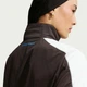 Ветровка женская Nike W Shox Wvn Jkt M Коричневая IO8380-220 - изображение 5