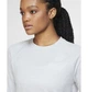 Спортивная кофта женская Nike Womens Running Crew Grey S Серая CU3270-077 - изображение 5