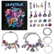Адвент-календарь K-Pop Huntrix на 24 дня с браслетами, подвеской и сменными шармами - изображение 4