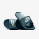 Тапочки мужские Nike Victori One Slide 40 Зеленый CN9675-304 - изображение 2