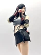 Колекційна фігурка Тіфа Локхарт Final Fantasy VII 20 см статуетка героїні гри з PVC та ABS для фанатів та геймерів - зображення 3