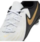 Бутси дитячі Nike Jr Phantom Gx Ii Club Fg/Mg 5Y Комбінований FJ2600-100 - зображення 5