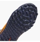 Сороконіжки дитячі Nike Phantom 6 Low Academy Orange/Blue 35.5 HQ2040-800 - зображення 7
