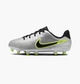 Бутсы детские Nike Jr Legend 10 Academy Fg/Mg 32 Комбинированный DV4348-001 - изображение 1