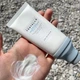 SKIN 1004 Крем сонцезахисний Madagascar Centella Hyalu-Cica Water-Fit Sun Serum SPF 50+ PA++++ 50 мл - изображение 3