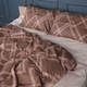 Простынь Сатин 22-1413 Brown Geometry 200*220 - изображение 3