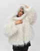 Шуба жіноча зі штучного хутра X-Woyz LS-8959-36 59778 ONE SIZE молочний - зображення 4