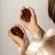 Грелка для рук с аккумулятором Proove HeatBean Hand Warmer нагрев 40 45 53 °C 2500mAh USB 5V до 13 часов работы мини обогреватель карманный от холода Brown - изображение 2