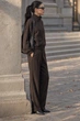 Бомбер жіночий костюмний прямого крою з коміром-стійкою Seventeen PreFall 26 шоколадний S-M 2450.6832 - изображение 3
