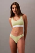Топ з м'якою чашкою Calvin Klein 42(S) Салатовий (158041) - зображення 2