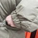 Куртка женская с капюшоном карманы на молнии стеганая S фисташка - изображение 7