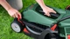 Електрична газонокосарка Bosch UniversalRotak 37-555, 1400 Вт, ширина скошування 37 см, об'єм травозбірника 40 л, регулювання висо - зображення 6