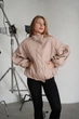 Бомбер в бежевом цвете oversize с резинкой по низу L - изображение 7