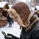 Шапка-вушанка з екошкіри тепла зимова з хутряною підкладкою, вушанка водовідштовхувальна чоловіча повсякденна тепла 56-60 см Коричнева - зображення 6