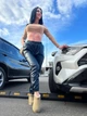 Женские теплые брюки-джогеры из экокожи на флисе черные 46-48 - изображение 4