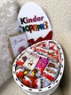 Подарунок для дітей солодкий бокс подарунковий набір Kinder сюрприз із солодощами на день народження для дівчаток і хлопчика з смачними цукерками дітям на свято в гарній коробці кіндер - изображение 1