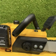 Акумуляторна ланцюгова пилка DeWalt 48 В 6 А·год безщіткова електропила з шиною 40 см 2 акумуляторами швидкістю ланцюга 24 м/с безключовим натягуванням автоматичним змащуванням - зображення 8