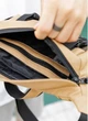 Большая мужская поясная сумка бананка из экокожи городская с множеством карманов, бежевая 61050 - изображение 8