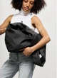 Женская сумка Sambag HOBO WEAVE черная вместительная городская для ноутбука водоотталкивающая 62280 - изображение 12