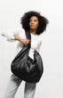 Женская сумка Sambag HOBO WEAVE черная 54x35x8 см эко-кожа для ноутбука 15.6 дюймов Sambag 55169 - изображение 4