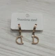 Сережки Stainless Steel медична сталь літера D золотисті - зображення 1