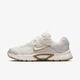 Кроссовки женские Nike V5 Rnr 40 Белый HQ7901-115 - изображение 1