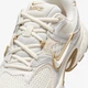 Кроссовки женские Nike V5 Rnr 40 Белый HQ7901-115 - изображение 19