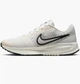 Кросівки чоловічі Nike Run Defy Mens Road Running Shoes Beige 45 Бежевий HM9594-007 - зображення 1