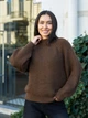 Жіночий светр в'язаний оверсайз Raglan Sweater коричневий One Size - зображення 3