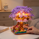 Конструктор Домик на дереве Цветущая сакура 1080 деталей с LED подсветкой, игровой набор для детей Сакура Фиолетовый - изображение 8