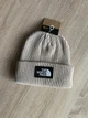 Зимняя мужская шапка The North Face TNF для зимы, теплая вязаная шапка Норт Фейс на зиму, универсальный размер One Size AGR-0 бежевый цвет - изображение 2
