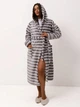 Халат женский из велсофту теплый с капюшоном зимний BARWA garments 0227/1 XL Серый (2110022714101) - изображение 3