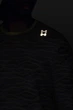 Чоловічий світло-сірий камуфляжний лонгслів UA Halo Jacquard LS Under Armour S 6011055-110 - зображення 4