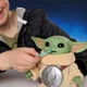 Интерактивная игрушка Грогу Star Wars The Mandalorian and Grogu Snackin’ Grogu 16,5 см Hasbro (G3087) - изображение 7