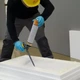 Поліуретанова клей-піна Sika SikaBoom-182 Foam Fix ручного нанесення для приклеювання плит утеплювача 750 мл - зображення 4