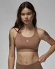 Спортивный топ женский Jordan Reggiseno Sportivo M Бежевый FB6872-223 - изображение 1